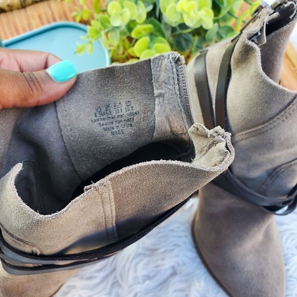 Carlos Santana Tan Suede leather Strapy Detail Ankle Boots. - Picture 7 of 15